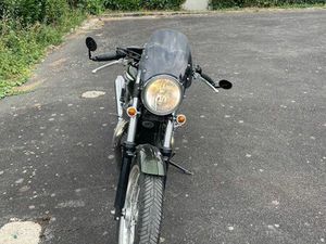 TRIUMPH THRUXTON 900 DE 2013