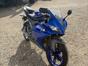 YAMAHA R125