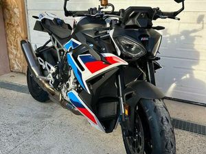 BMW M 1000 R