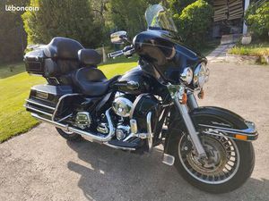 HARLEY DAVIDSON ELECTRA GLIDE ULTRA CLASSIC
