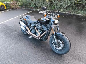 HARLEY DAVIDSON FAT BOB 114