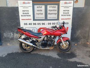 KAWASAKI ZR7-S TOTALISANT A PEINE 23198 KM POSSIBLE PERMIS A2