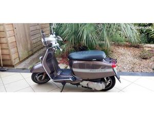 SCOOTER LAMBRETTA V 200 SPÉCIAL