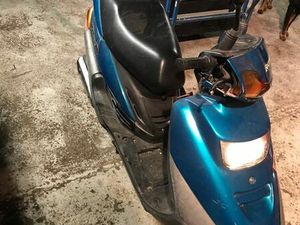 SCOOTER 125 ÉTUDIE TOUTE PROPORTION