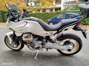 MOTO GUZZI V100 MANDELLO