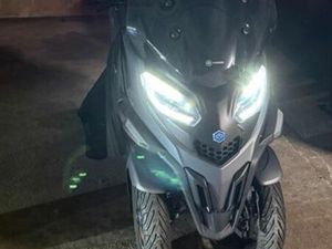 ◊ CALLDIAG – PIAGGIO MP3 530 EXCLUSIVE 2022 – FULL OPTIONS – 9 700 KM – ÉTAT NEUF – 6 800◊