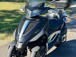 SCOOTER PIAGGIO 300 LT YOURBAN