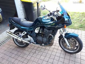 VEND OU ÉCHANGE 1200 BANDIT