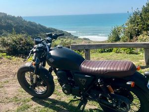 ?️ MOTO ARCHIVE CAFÉ RACER 125 CC – 4 700 KM – BON ÉTAT – 2 000