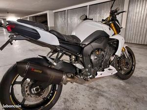 YAMAHA FZ8 NAKED