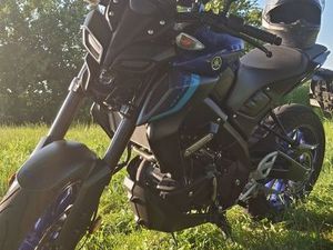 VENDS MOTO YAMAHA MT125