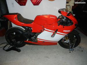 DUCATI DESMOSEDICCI