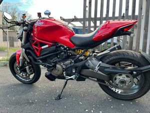 DUCATI MONSTER 1200