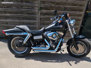 HARLEY DAVIDSON FAT BOB
