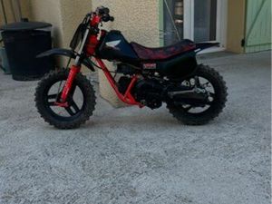 VENDS MOTO HONDA 50 QR