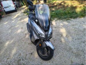 SCOOTER 125
