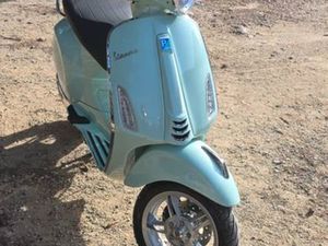 VESPA PRIMAVERA 50