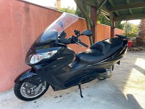 MAXI SCOOTER BURGMAN 400