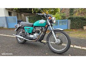 TRIUMPH BONNEVILLE T 140