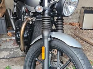 VENTE MOTO TRIUMPH