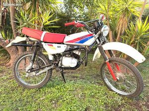 YAMAHA DT50 2M5 1977 2700KM BON ÉTAT