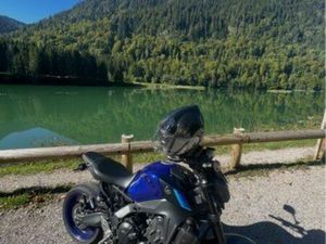 MT-09 A2 2023 ICON BLUE