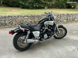 YAMAHA VMAX