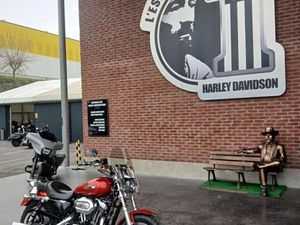 HARLEY DAVIDSON SPORTSTER 1200 CX