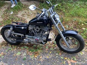 HARLEY-DAVIDSON SPORTSTER XLH 883 – BOBBER/PROJET CUSTOM À FINIR