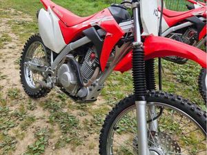 MOTO HONDA 125CRF