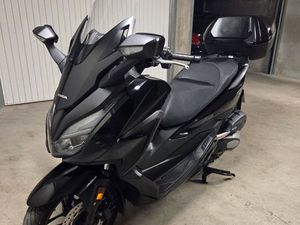 SCOOTER HONDA FORZA 125 CM³ SMART TOP BOX