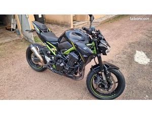 KAWASAKI Z900 A2 – 7 200 KM – POT SC PROJECT – TRACEUR GPS – GARANTIE + PNEUS NEUFS