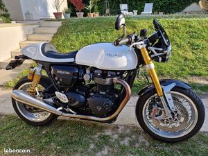 TRIUMPH THRUXTON 1200 R – 2018 – 8 542 KM – ÉTAT IRRÉPROCHABLE