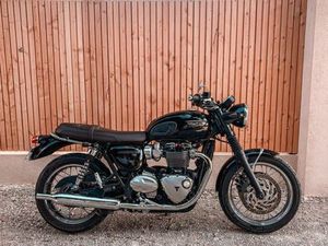 TRIUMPH BONNEVILLE - T120 - 10500KMS