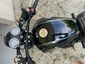 MOTO KAWASAKI W800 BLACK EDITION