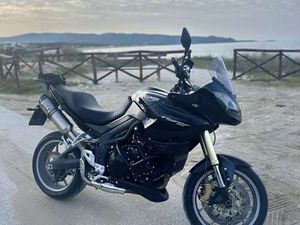 TRIUMPH TIGER 1050 SENZA ABS NERO