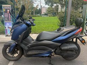YAMAHA X MAX 125 BLEU