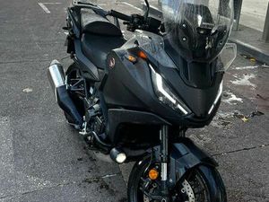 HONDA NT 1100