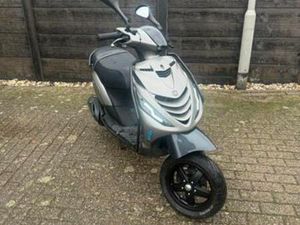 PIAGGIO ZIP 50CC 4T 2V TEKOOP/TERUIL — SCOOTERS | PIAGGIO — MARKTPLAATS