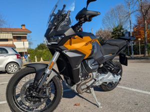 MOTO GUZZI STELVIO
