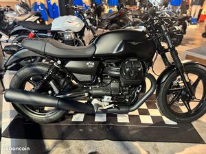◊ MOTOGUZZI - V7 STONE 2025 E5+ NEUVE ◊