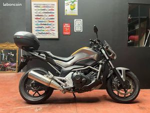 HONDA NC700S 2013 ABS RÉVISÉ TOP CASE