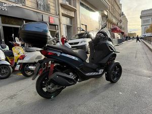 PIAGGIO MP3 300 HPE ABS ASR