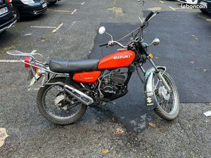 SUZUKI 125 TS