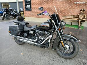 HARLEY DAVIDSON SOFTAIL HERITAGE 1868 CLASSIC GARANTIE 12 MOIS