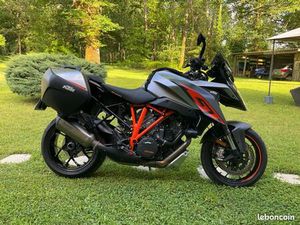 KTM SUPER DUKE GT 1290