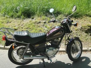 MOTO YAMAHA SR125