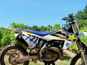 MOTO CROSS