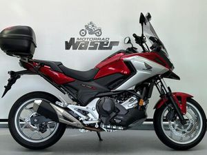 HONDA NC 750 X DCT