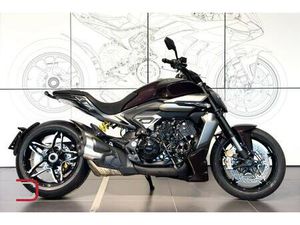 DUCATI XDIAVEL V4 *UTFÖRSÄLJNING 2025!*